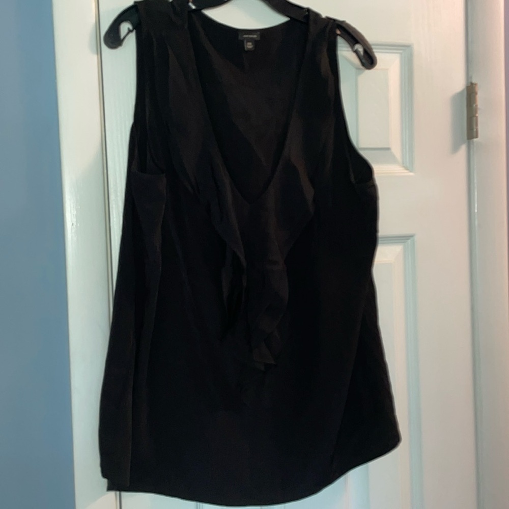 Ann Taylor black shell top.  Size XXL.  Great condition.